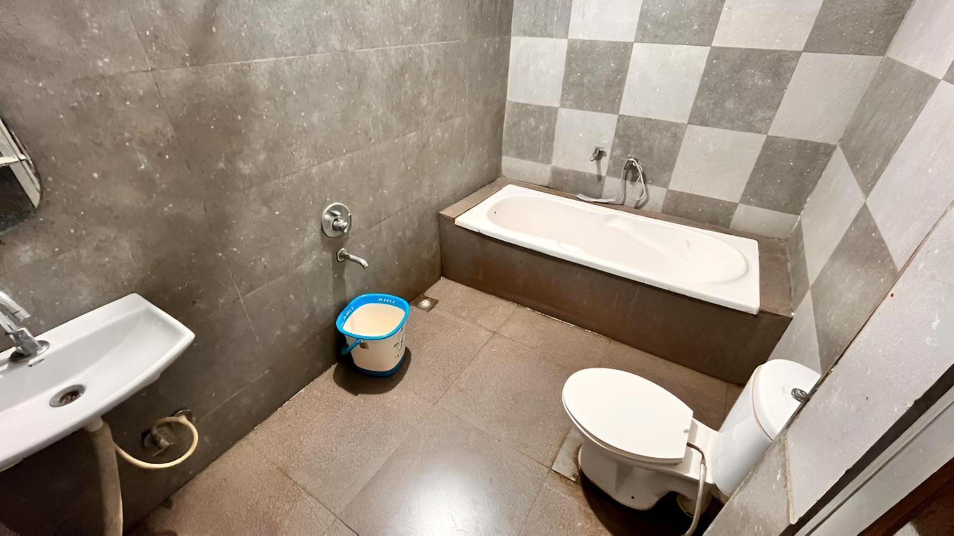 Pallav Guest House Ujjain Exterior photo